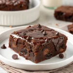 Delicioso Brownie de Chocolate Casero con textura perfecta, listo para disfrutar